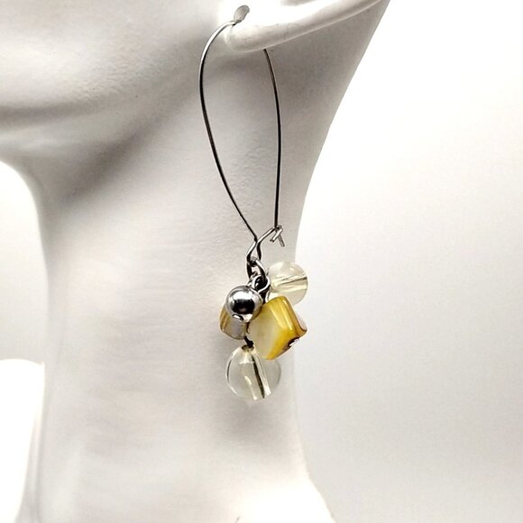 Artisan Clear Glass Bead & MOP Shell Cluster Dangle Earrings with Latch Wires - Picture 9 of 13